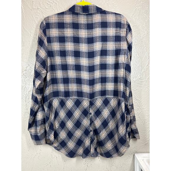 Lucky Brand Soft Thin Blue Plaid Womens Flannel Button Up‎ Shirt Blouse Sz Small - Picture 2 of 4